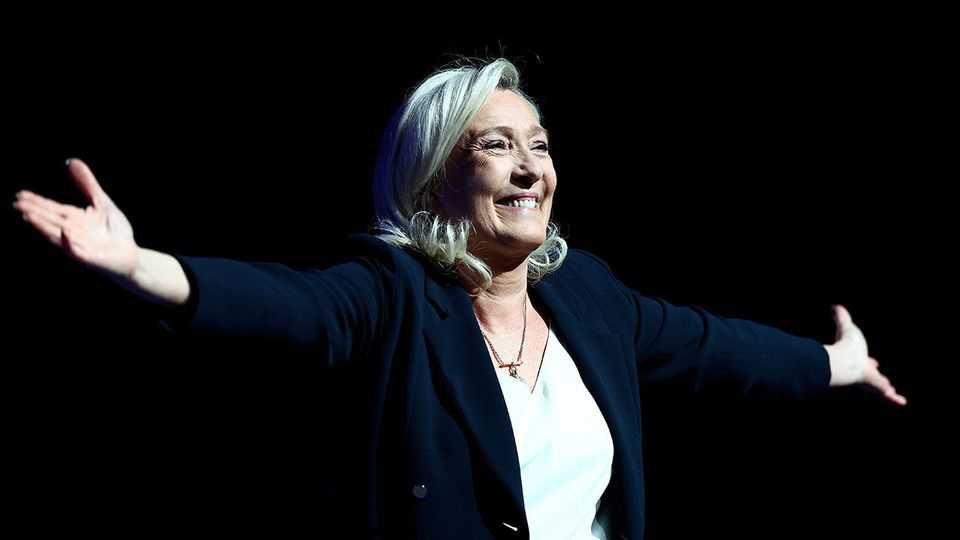 法国中派的核心悬念：谁能击败Marine Le Pen？