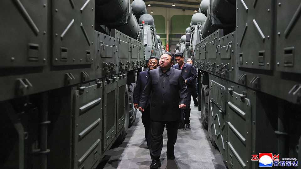 切勿让 Donald Trump 与 Kim Jong Un 共处一室