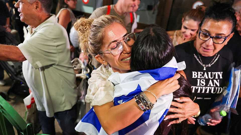 险象环生之中，Binyamin Netanyahu 嗅到了政治机遇