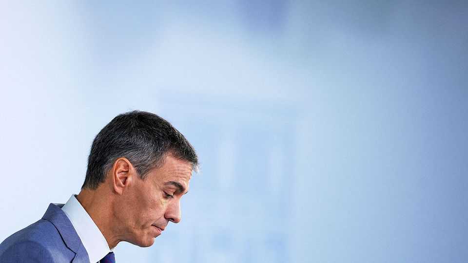 Pedro Sánchez 押注提前大选与民粹主义政策